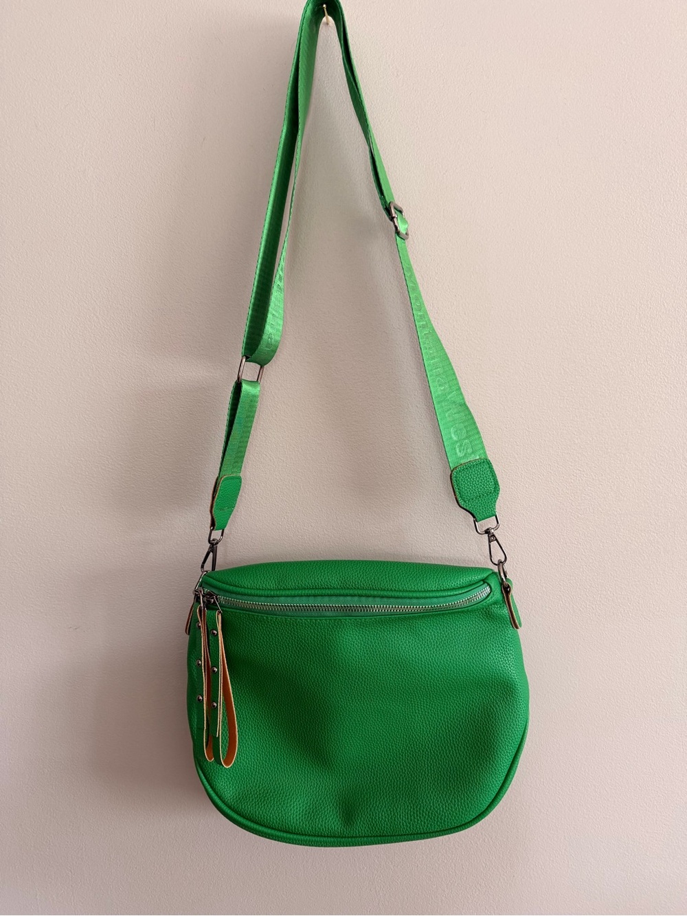 Green Crossbody Shoulder Bag - Picture 2 of 6